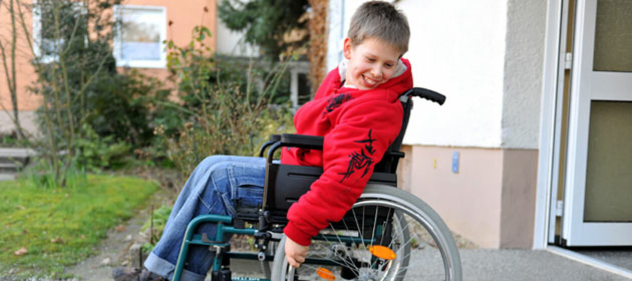 Kinder Mit Besonderen Bedurfnissen Und Behinderte Erwachsene Kommen Im Bildungssystem Nach Wie Vor Zu Kurz